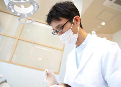 口腔外科の経験豊富な院長が担当